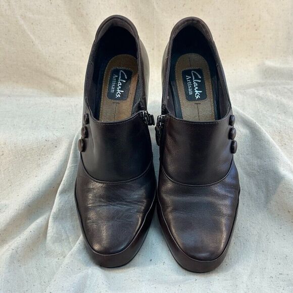 Clarks Women's 9 Vermont Terrace Brown Heels Bootie Shoe Brown Buttons Leather - Picture 9 of 10